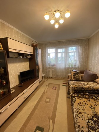 Продам 3 кімнатну квартиру центр - фото 1