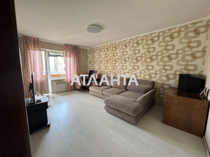 3-кімнатна квартира Івасюка Володимира просп., 39а . Метро Міньська - фото 1