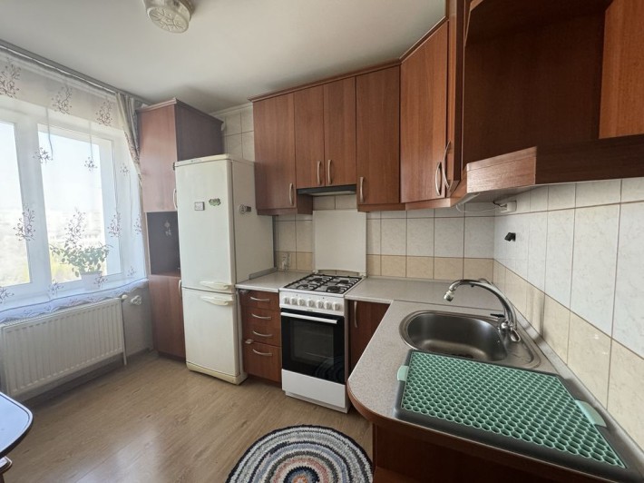Продаж 3х кімнатної квартири з АГО район Словʼянка - фото 1