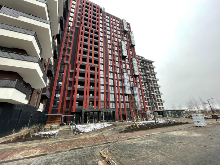 Продам квартиру зданій секції ЖК Central Park Vinnytsia - фото 1