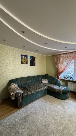 Продам 3-к квартиру - фото 1