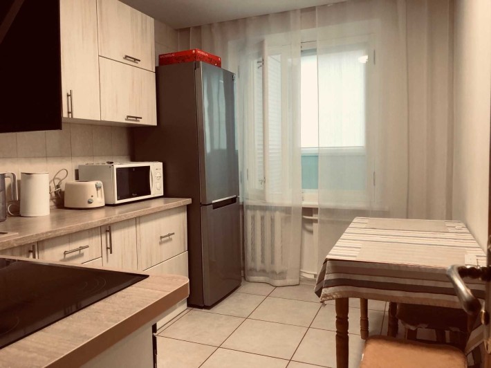 Продам 2 ком. квартиру район пр. Науки  (Гагарина)  ТРЦ Дафи - фото 1