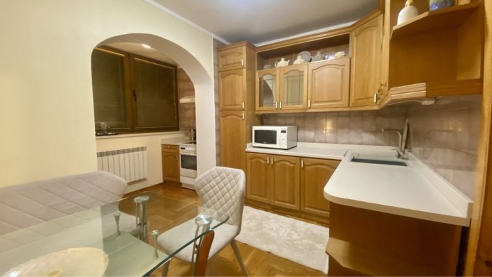 Продам квартиру 98кв.м Житомирська Академмістечко Біличанська Стуса - фото 1