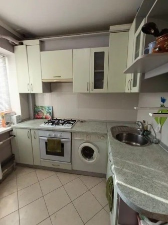 Продажа 2х комнатной квартиры, верх Кирова (Александра Поля) - фото 1
