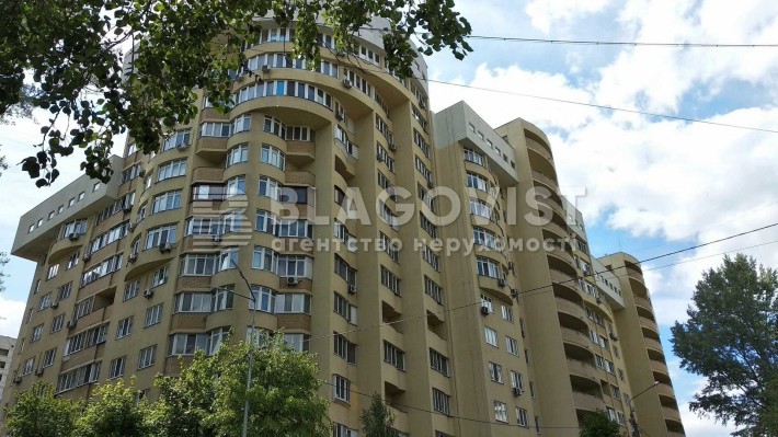 Продам 3 кім. Васильченка 3, Севастопольська площа, Соломянський район - фото 1