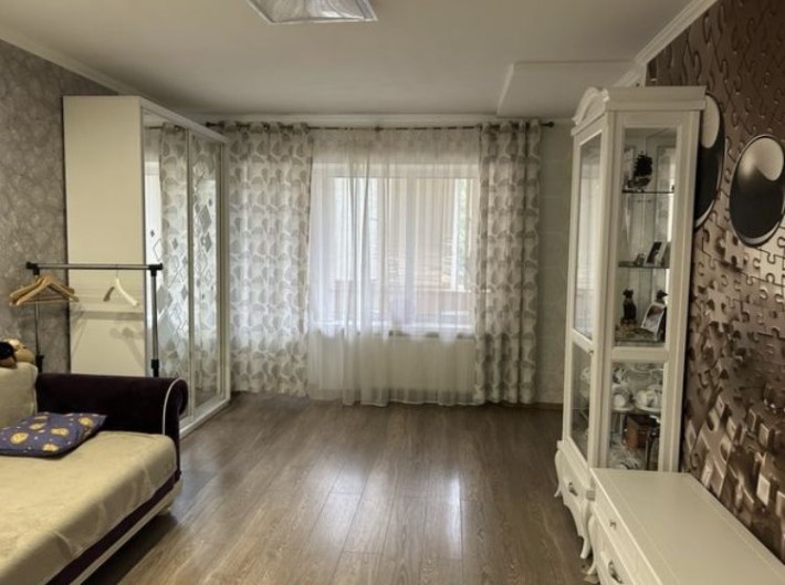 Продам 3 кім. квартиру Олександрівка - фото 1