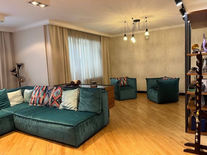 Продаж 3к 104м Тростянецька 49 метро Харківська Вирлиця - фото 1