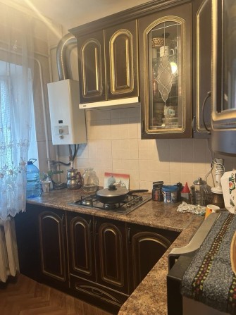 Продаєься 2-х кім квартира в центрі - фото 1