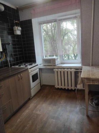 Продам 1-кімн. кв., Дорошенка, 14 школа. - фото 1