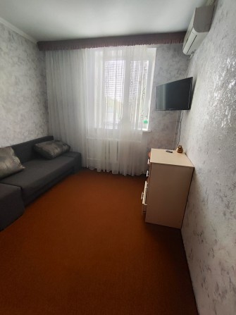 Продам 1 кімнатну в центрі - фото 1
