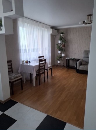 Продам 3х кімнатну квартиру в центрі - фото 1