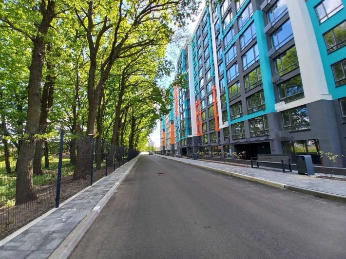 Продам 2 кімнатну квартиру з ремонтом та кухнею , новобудова - фото 1