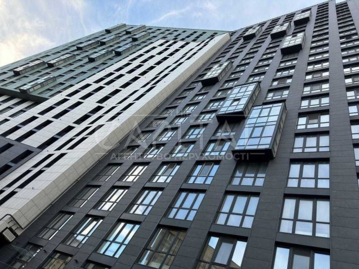 Продажа 3-х кімнатної квартири в ЖК Greenville Park - фото 1