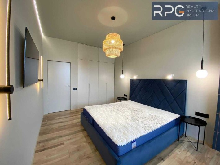 Продам 1-к квартиру + Кухня-Вітальня 52м² ЖК Manhattan city Центр 13хв - фото 1
