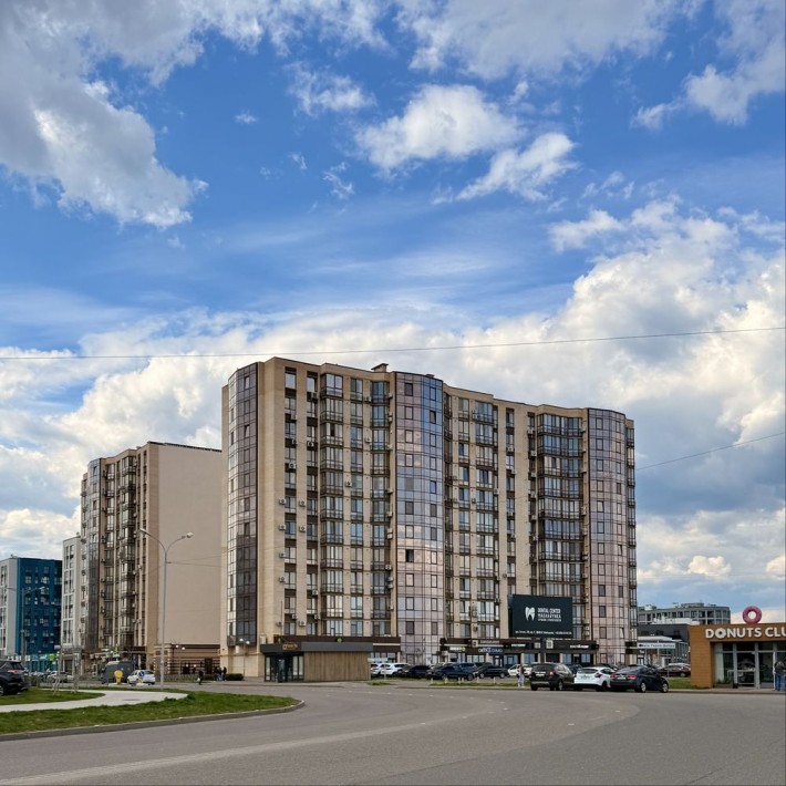Продаж 2-кімн.квартири з видом на Дніпро - фото 1