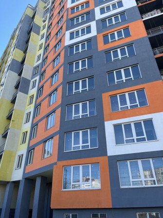 ЖК Вернісаж,2 секція продаж 1 кімн квартири - фото 1