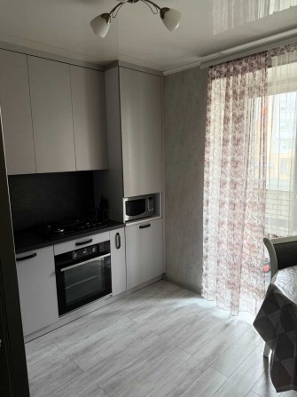 Продаж 1кк квартири неедалеко від Урожаю. Новобуд Автономне опалення - фото 1