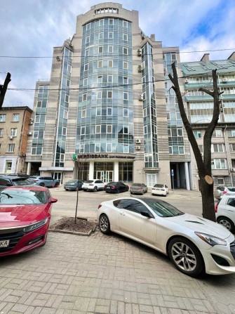 Продаж 3 кім. квартири  в Центрі  вул. Воскресенська 30 - фото 1