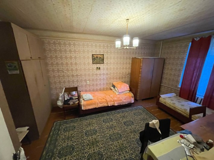 Продам 2к Рабочая (низ) Антоновича - фото 1