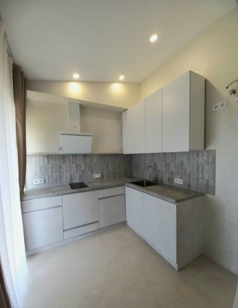 Продам 2к квартиру в Клубном доме с ремонтом - фото 1
