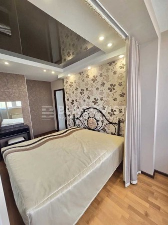 продаж 3к кв Урлівська 11А - фото 1
