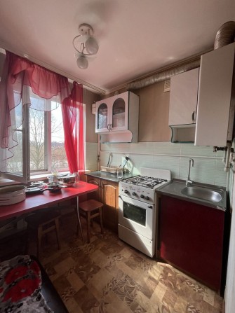 Крошня продаж 2 кімн квартири з окремими кімнатами - фото 1