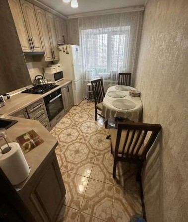 Продаж 3-х кімнатної квартири - фото 1