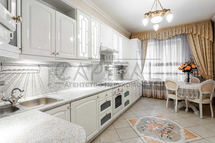 Продажа квартиры, ул. Андрея Верхогляда, Печерский р-н - фото 1