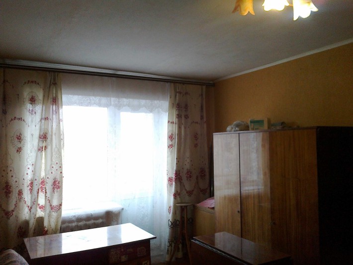 Продаю 1-кім.Кв. 33м2 ЦЕНТР/Ринок.ЦУМ.Площа Пр.Перемоги-Миру Школи№1,3 - фото 1