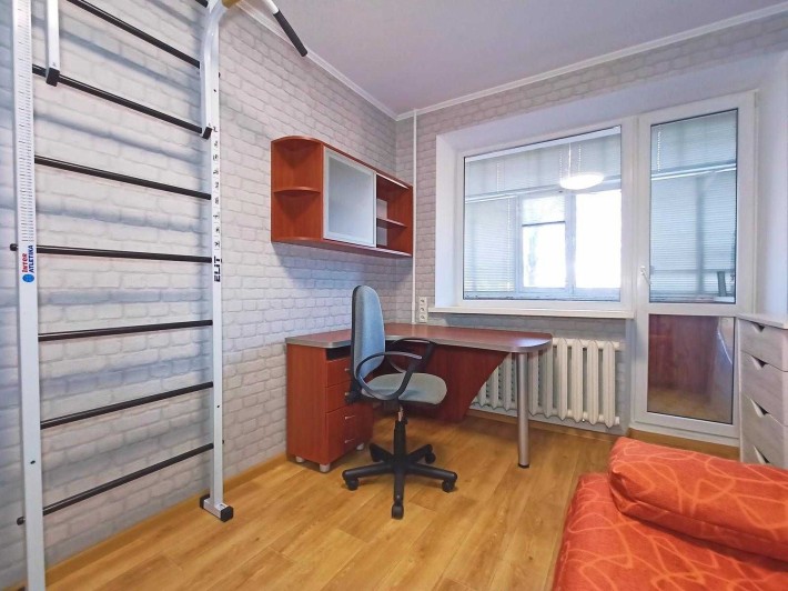 Можна під сертифікат. Продаж 2-кімн квартири р-н пабу КОЛОС, Козацька. - фото 1