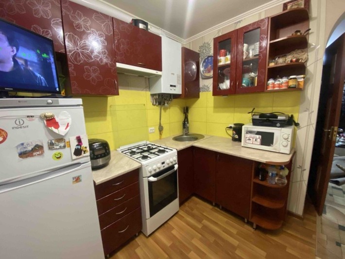 Продаж гарної 3 кв з АГВ Вишенька - фото 1