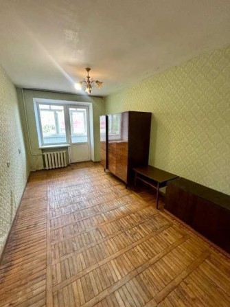 3 к квартира Космонавтів цегла - фото 1