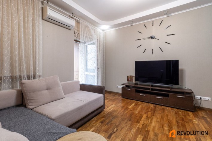 Без%; Антоновича 38В; 2-кім; Оліміпійська 7хв - фото 1