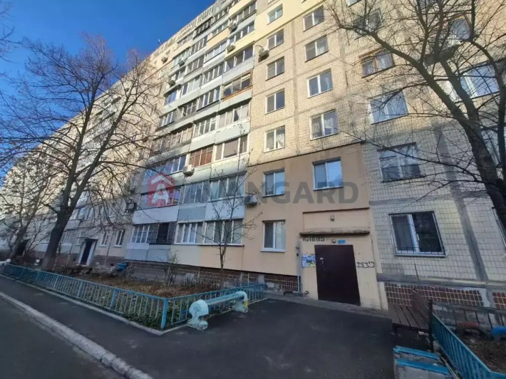 3 ком Под Ваш Ремонт, Калиновая, Срочно! - фото 1