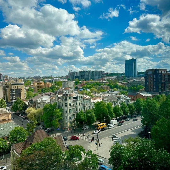 Продам квартиру в центре новострой/Правый берег/Центр - фото 1