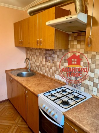 Продам  2 ком квартиру Александровский  Клиника св.Николая - фото 1