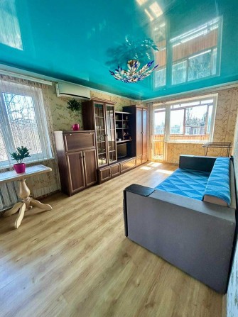 3-кімнатна квартира по вул. Космонавтів - фото 1