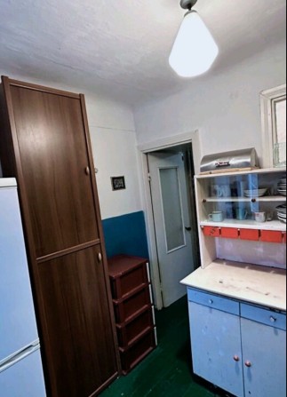 Продам 2-кімнатну квартиру в центрі міста - фото 1
