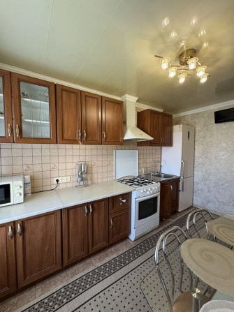 Продаж 3 кімнатної квартири по Юрія Коваленка - фото 1