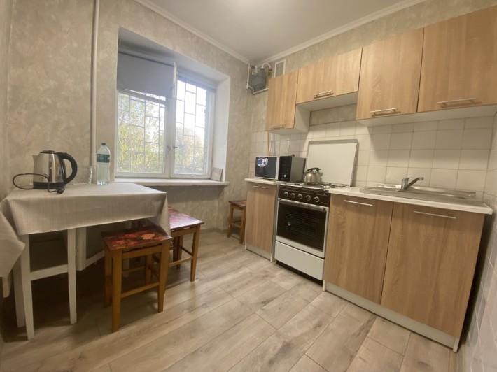 Продаж 1к квартири вул.Лазаренка р-н Податкової Цегла - фото 1