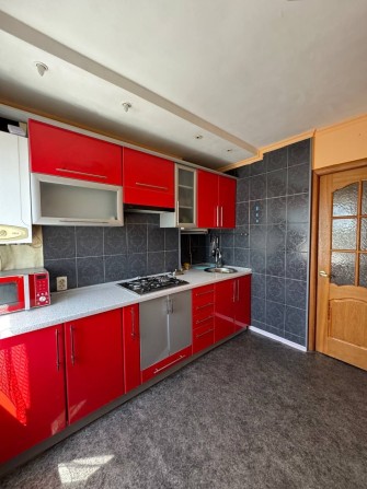 Продам 2-х кімнатну квартиру - фото 1