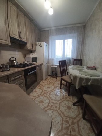 Продаж трикімнатної квартири - фото 1