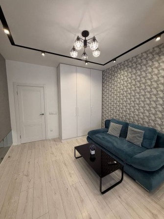 Продаж 2-кім кв з авторським ремонтом у центрі Львова вул.Чорноморська - фото 1