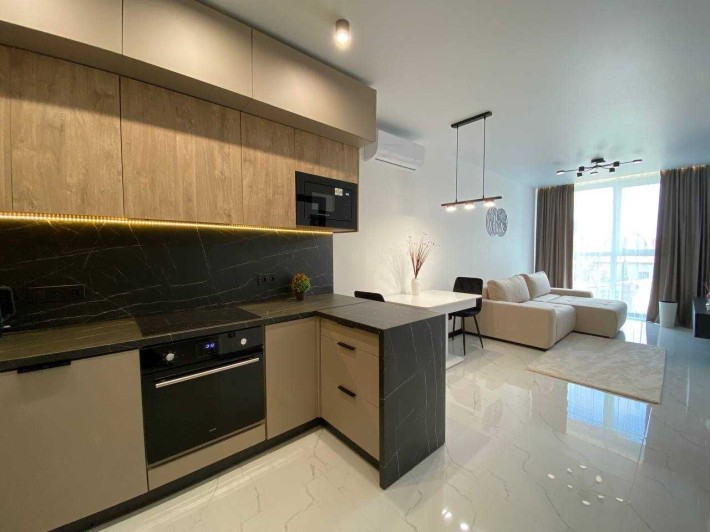 Продам 1-кімнатну квартиру з ремовтом в ЖК Parus City Premium єОселя - фото 1
