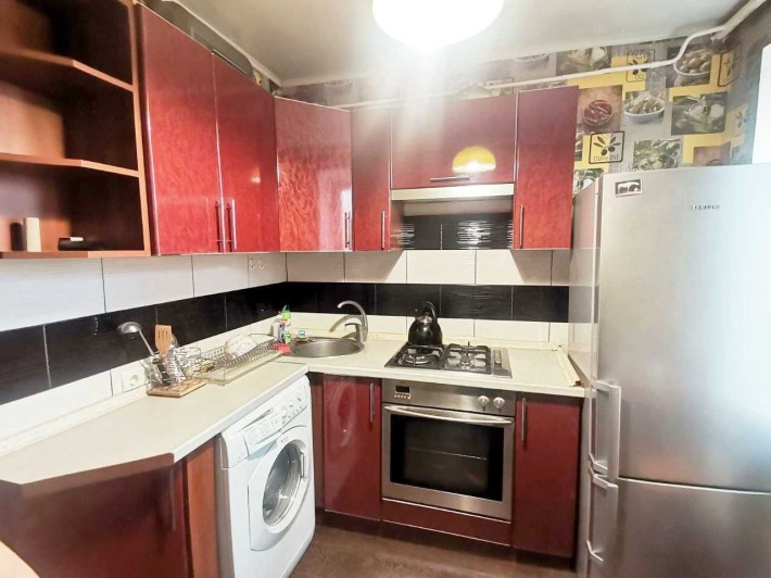 продаж 1-кімнатної квартири - фото 1