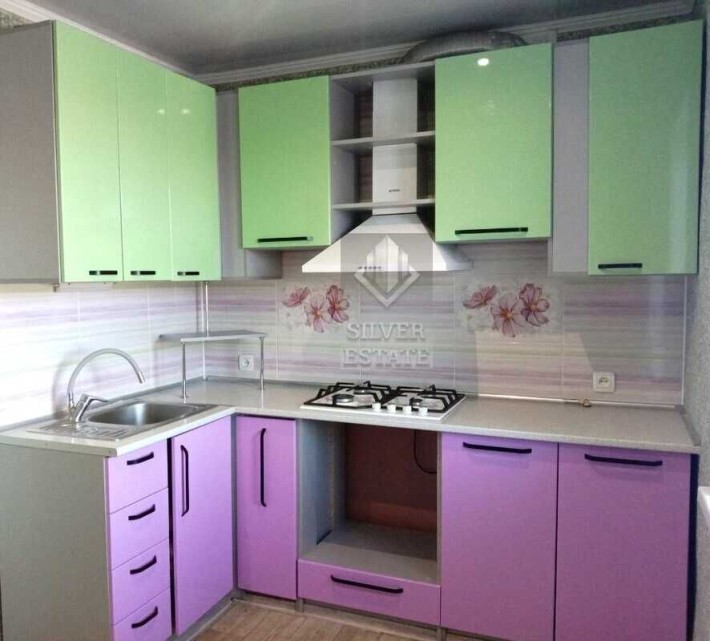Продам простору 1-кімнатну квартиру, Шевченківський район - фото 1