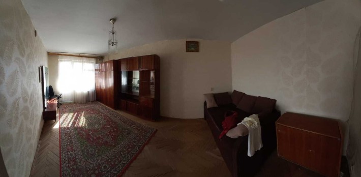 Продаж 2 кімнатної квартири по вул.  Пасічна - фото 1