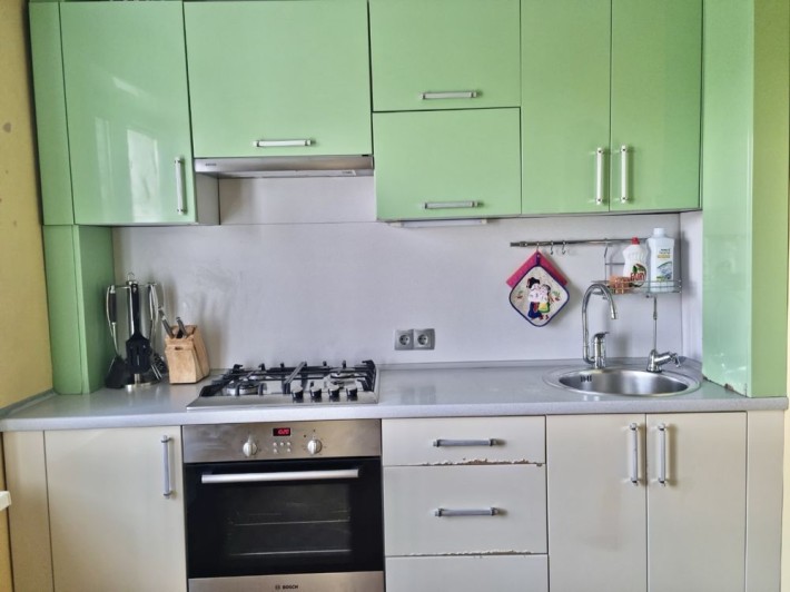 4-кімн кв на Малому ринку: заходь та живи - фото 1