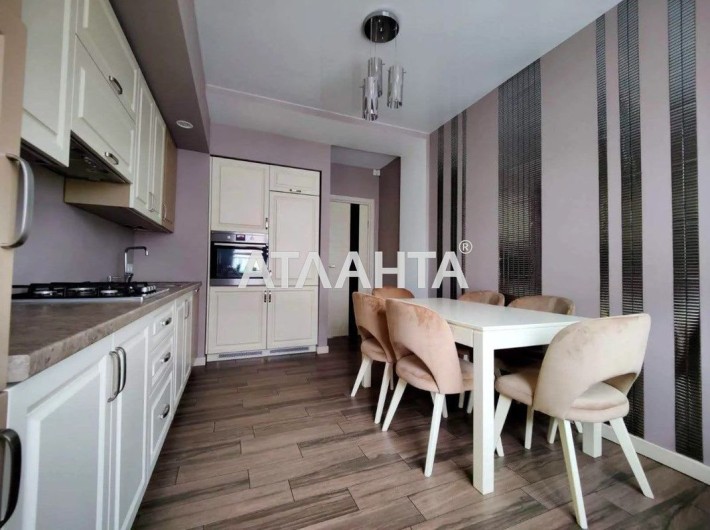 4-кімнатна з ремонтом - 126 м.кв., новобуд, вул. Малоголосківська - фото 1