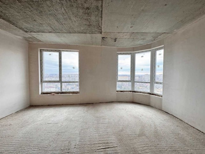Продаж дворівневої квартири, Парус Смарт, вул. Трускавецька, 675$/м2 - фото 1